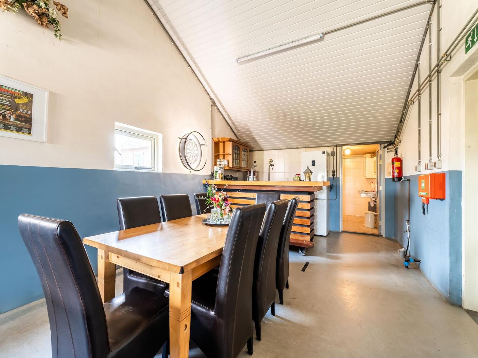 Spacious Farmhouse In Silvolde With Garden Eksteriør billede