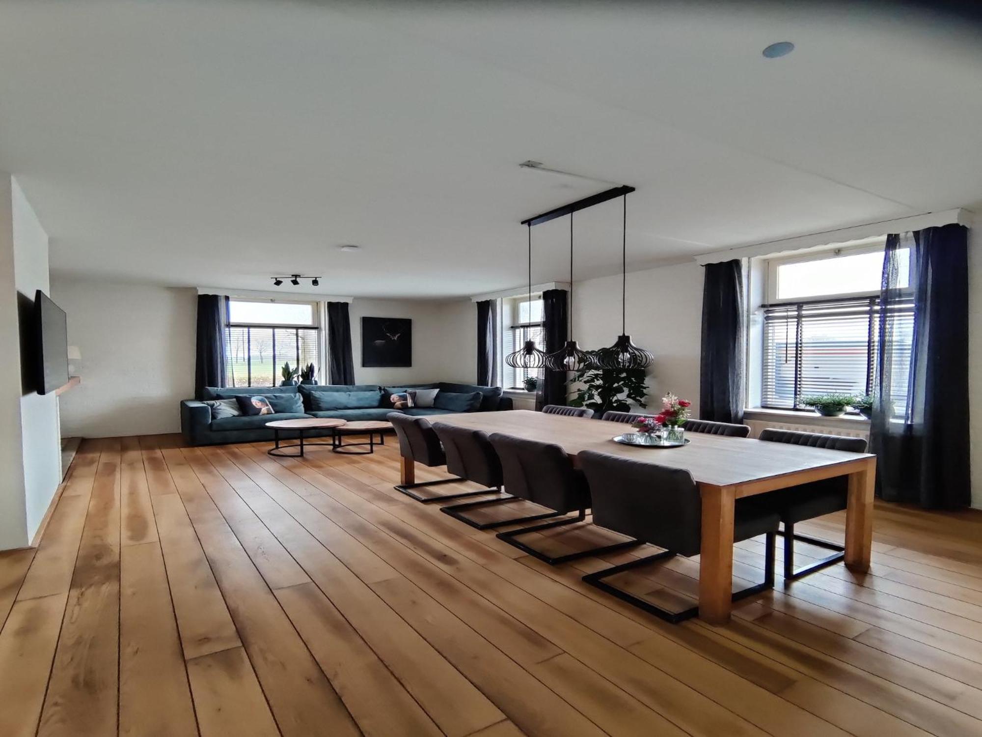 Spacious Farmhouse In Silvolde With Garden Eksteriør billede