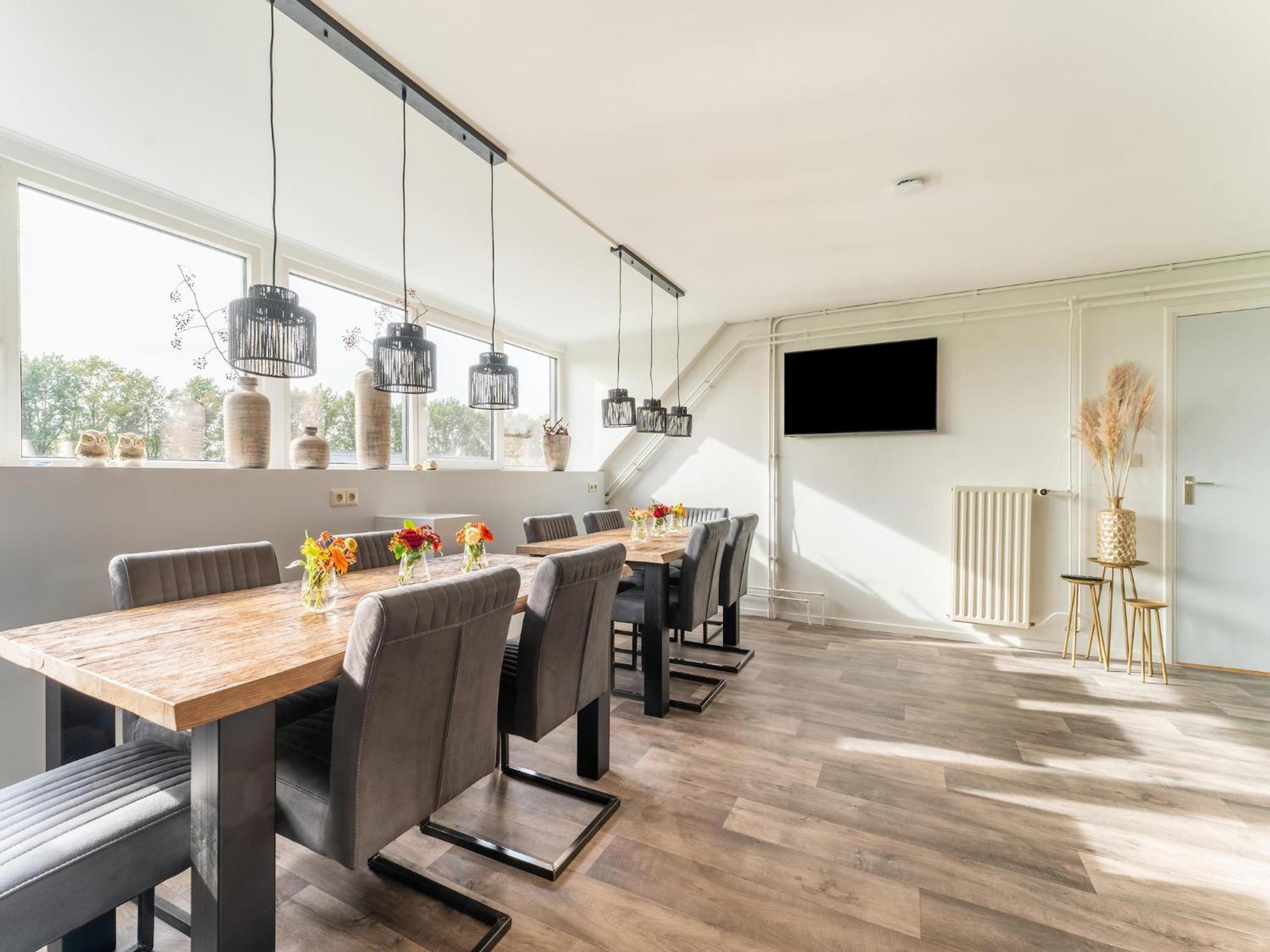Spacious Farmhouse In Silvolde With Garden Eksteriør billede