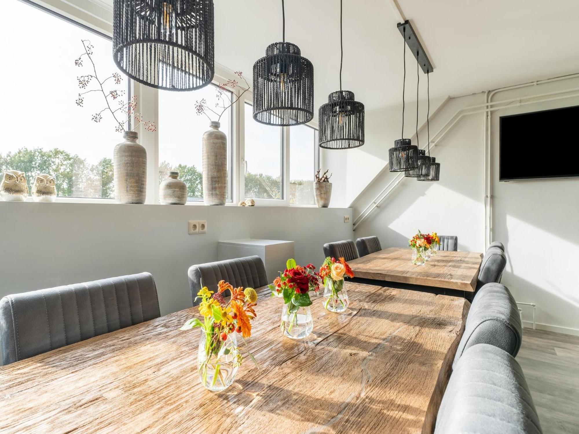 Spacious Farmhouse In Silvolde With Garden Eksteriør billede